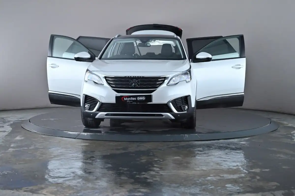 2018-peugeot-5008-suv-12-puretech-allure-eat6-big-40