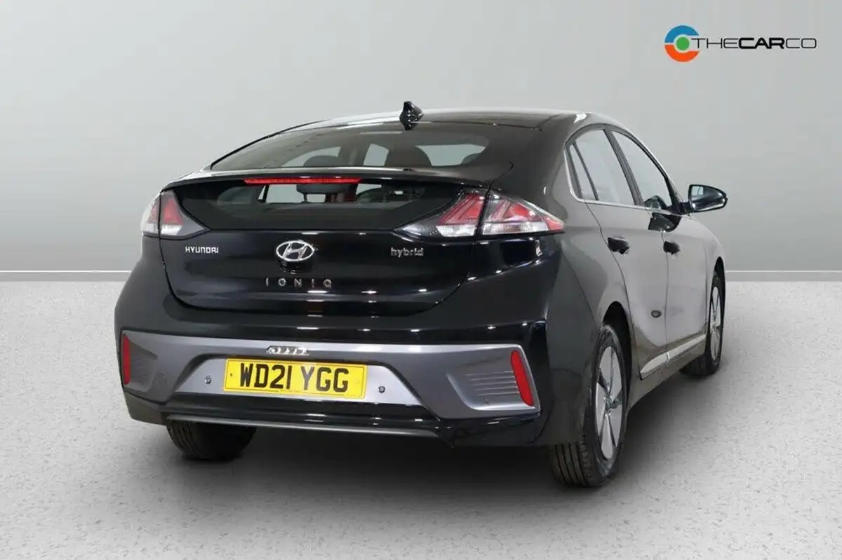 2021-hyundai-ioniq-16-gdi-premium-hybrid-big-7