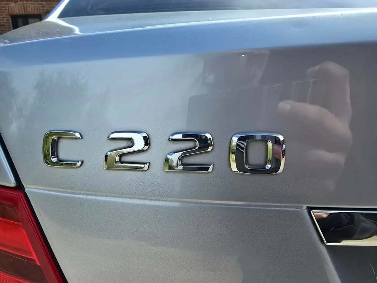 2012-mercedes-benz-c-class-21td-c220-cdi-executive-se-m-pilot-21cdi-blue-f-saloon-4d-7g-tronic-plus-big-9
