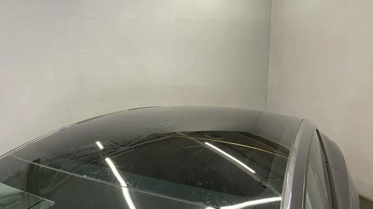 2022-tesla-model-y-e-long-range-big-17
