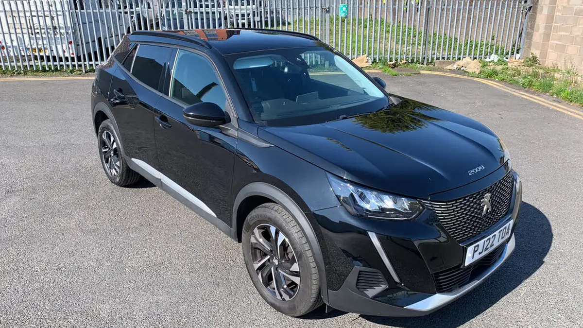 2022-peugeot-2008-suv-12-puretech-allure-premium-130bhp-big-17