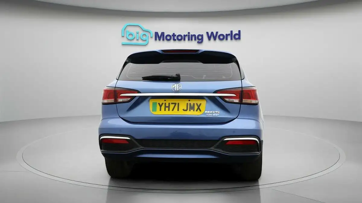 2021-mg-mg5-e-excite-ev-long-range-big-5
