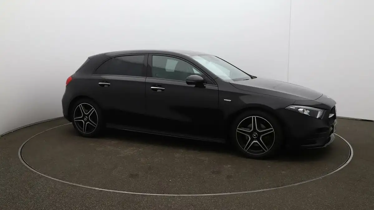 2022-mercedes-benz-a-class-13-a180-amg-line-premium-edition-hatchback-5d-7g-dct-big-45