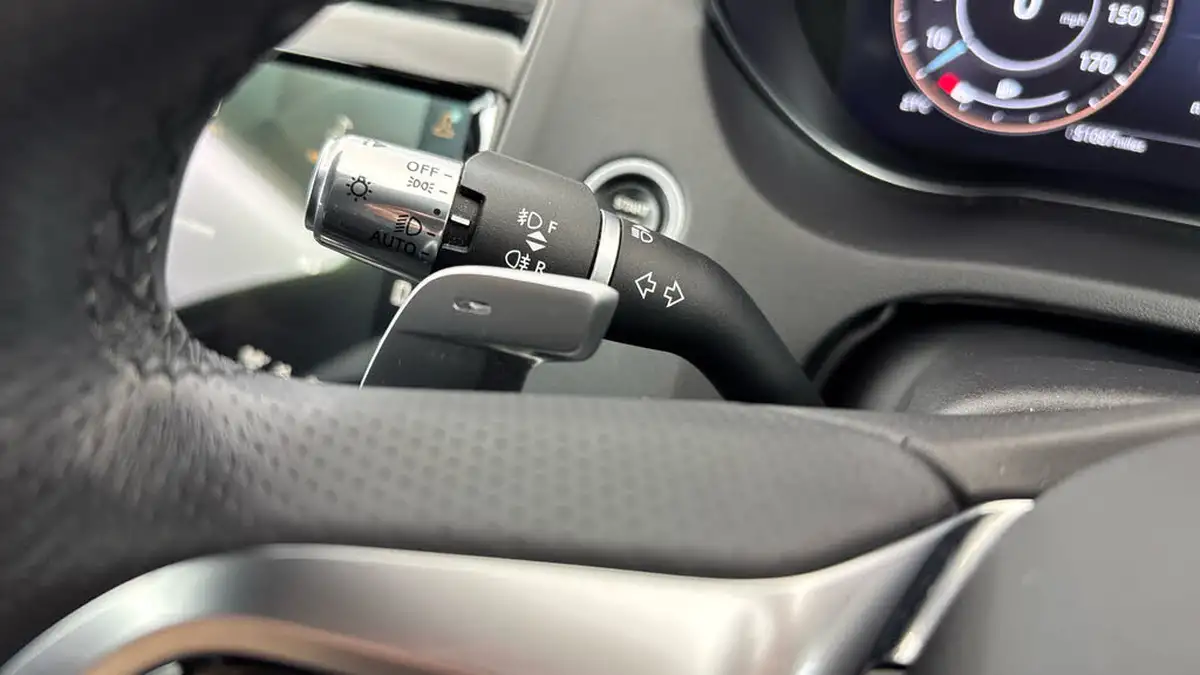 2021-jaguar-e-pace-20-d200-r-dynamic-se-big-21