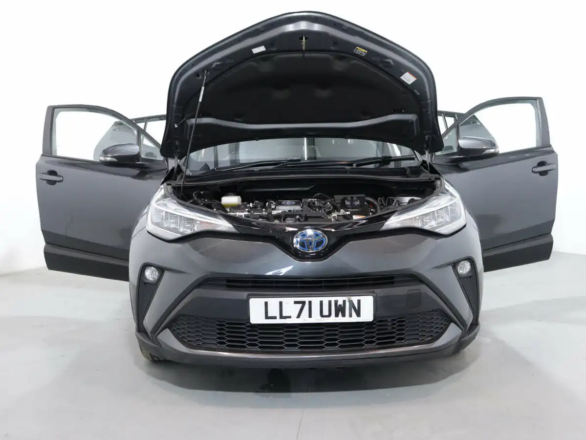 2022-toyota-c-hr-18-vvt-i-icon-big-40