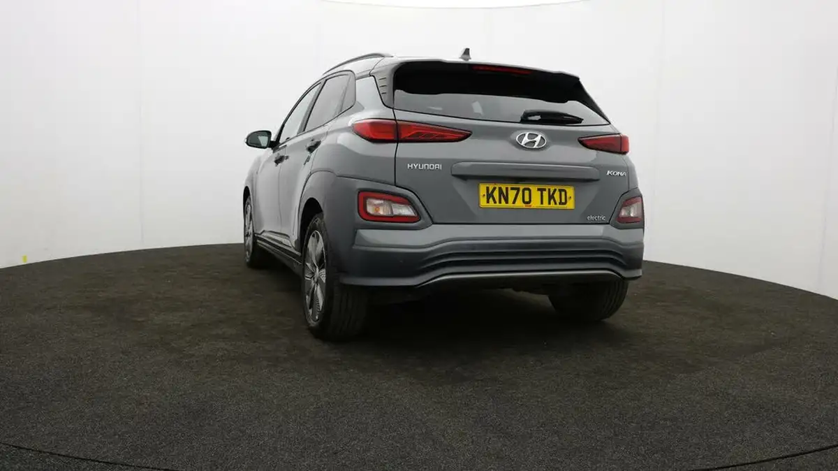 2020-hyundai-kona-e-premium-se-64kwh-105kw-obc-big-30