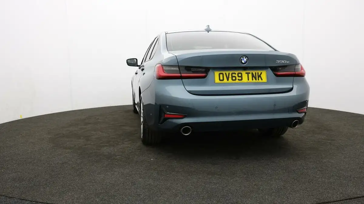 2019-bmw-3-series-20-330e-se-pro-big-72
