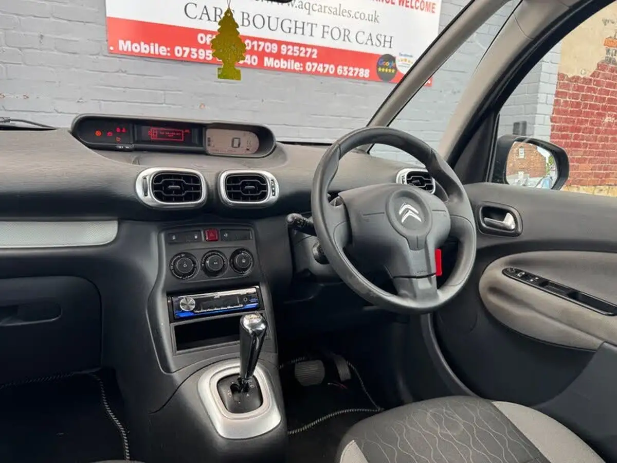 2014-citroen-c3-picasso-16-vtr-etg6-big-8