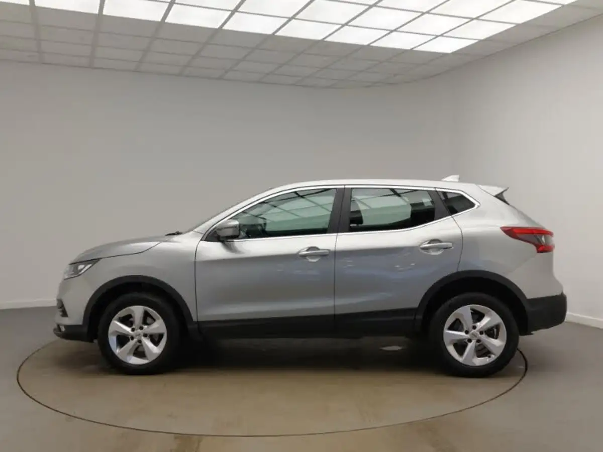 2018-nissan-qashqai-13-dig-t-acenta-premium-160ps-big-3