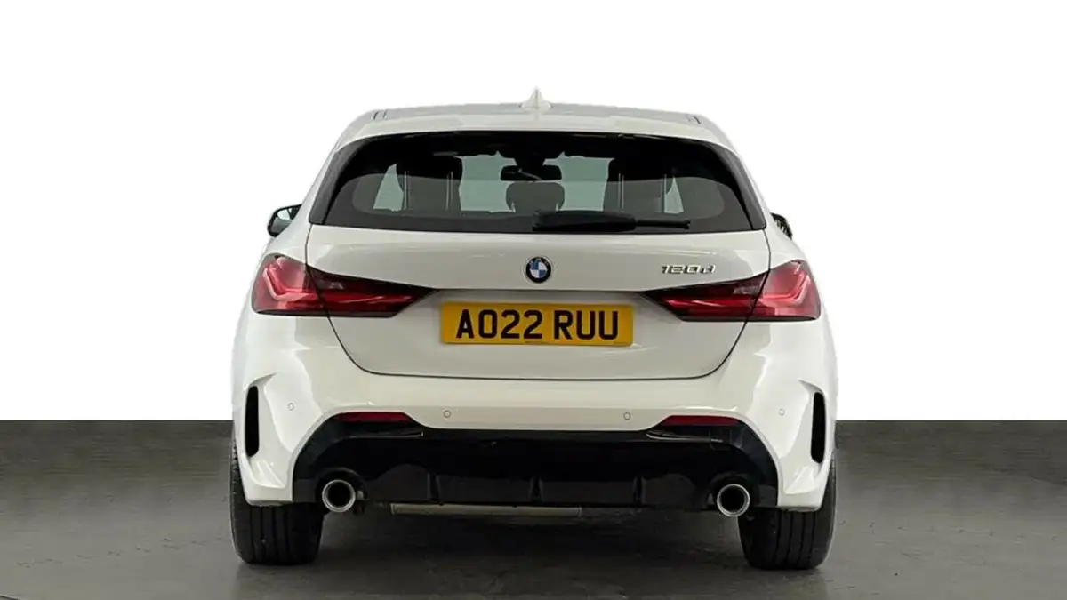 2022-bmw-1-series-20td-120d-m-sport-lcp-big-4