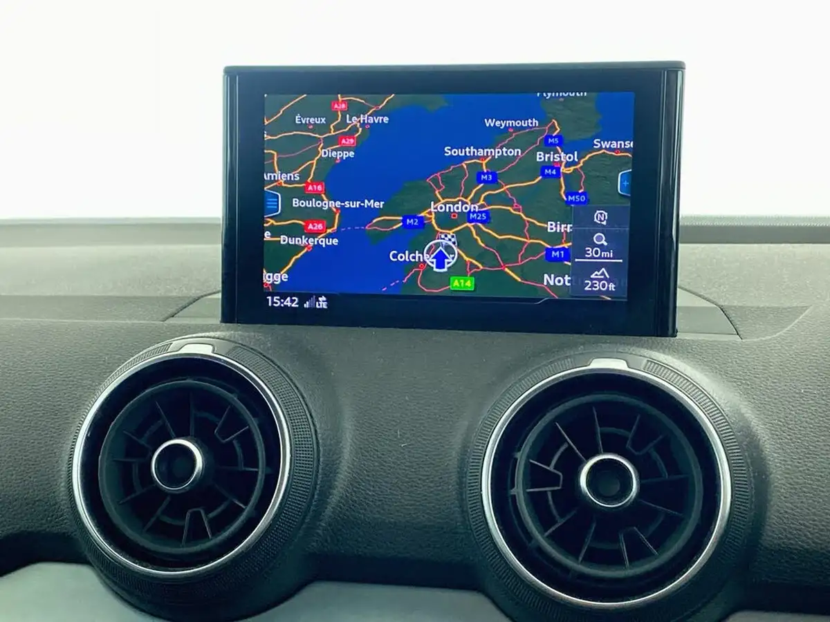 2018-audi-q2-14-tfsi-s-line-s-tronic-big-19