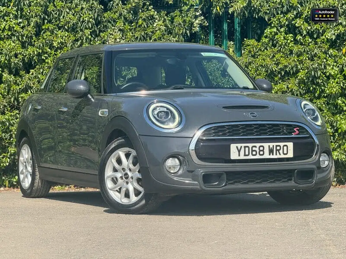 2018-mini-cooper-20-cooper-s-series-ii-ss-hatchback-5d-big-1