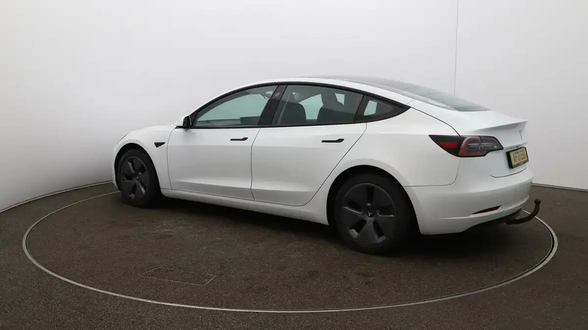 2021-tesla-model-3-e-long-range-4x4-big-27