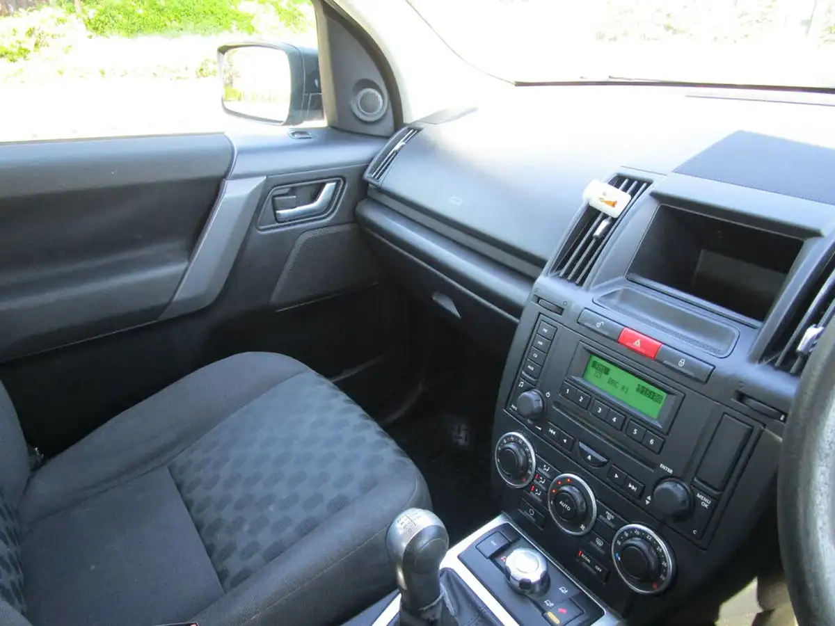 2009-land-rover-freelander-2-22td-gs-big-15