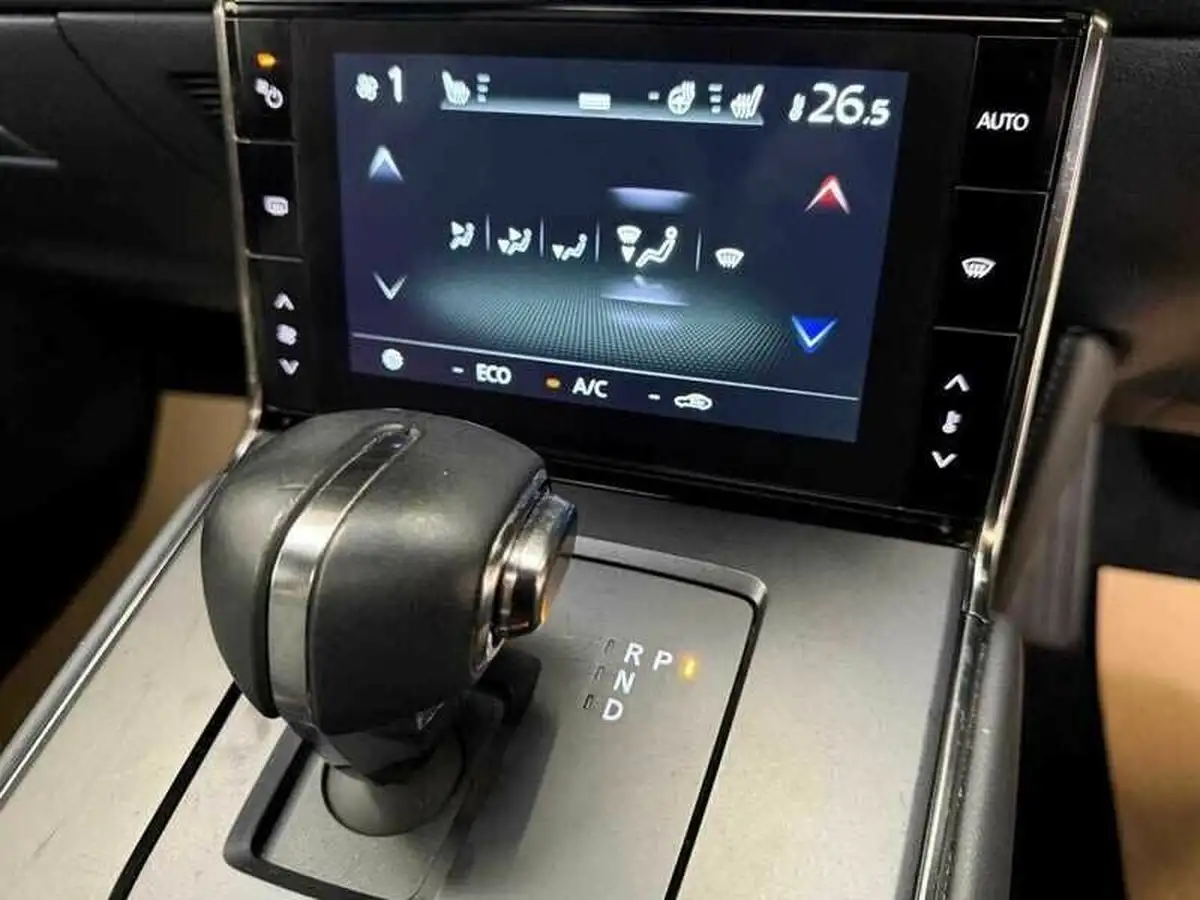 2021-mazda-mx-30-e-gt-sport-tech-big-20