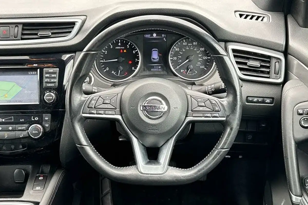2019-nissan-qashqai-13-dig-t-tekna-160ps-big-11
