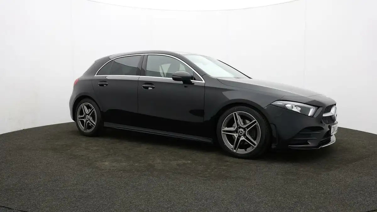 2019-mercedes-benz-a-class-13-a200-amg-line-hatchback-5d-big-37