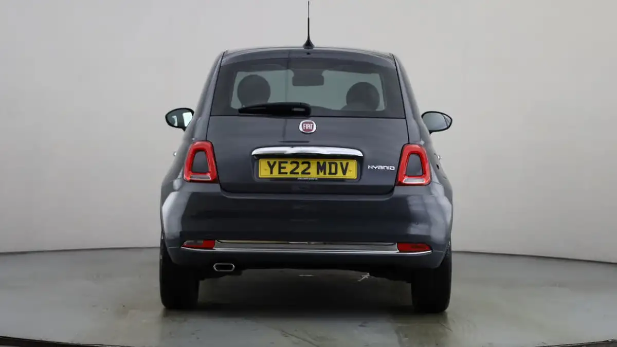 2022-fiat-500-10-dolcevita-big-12