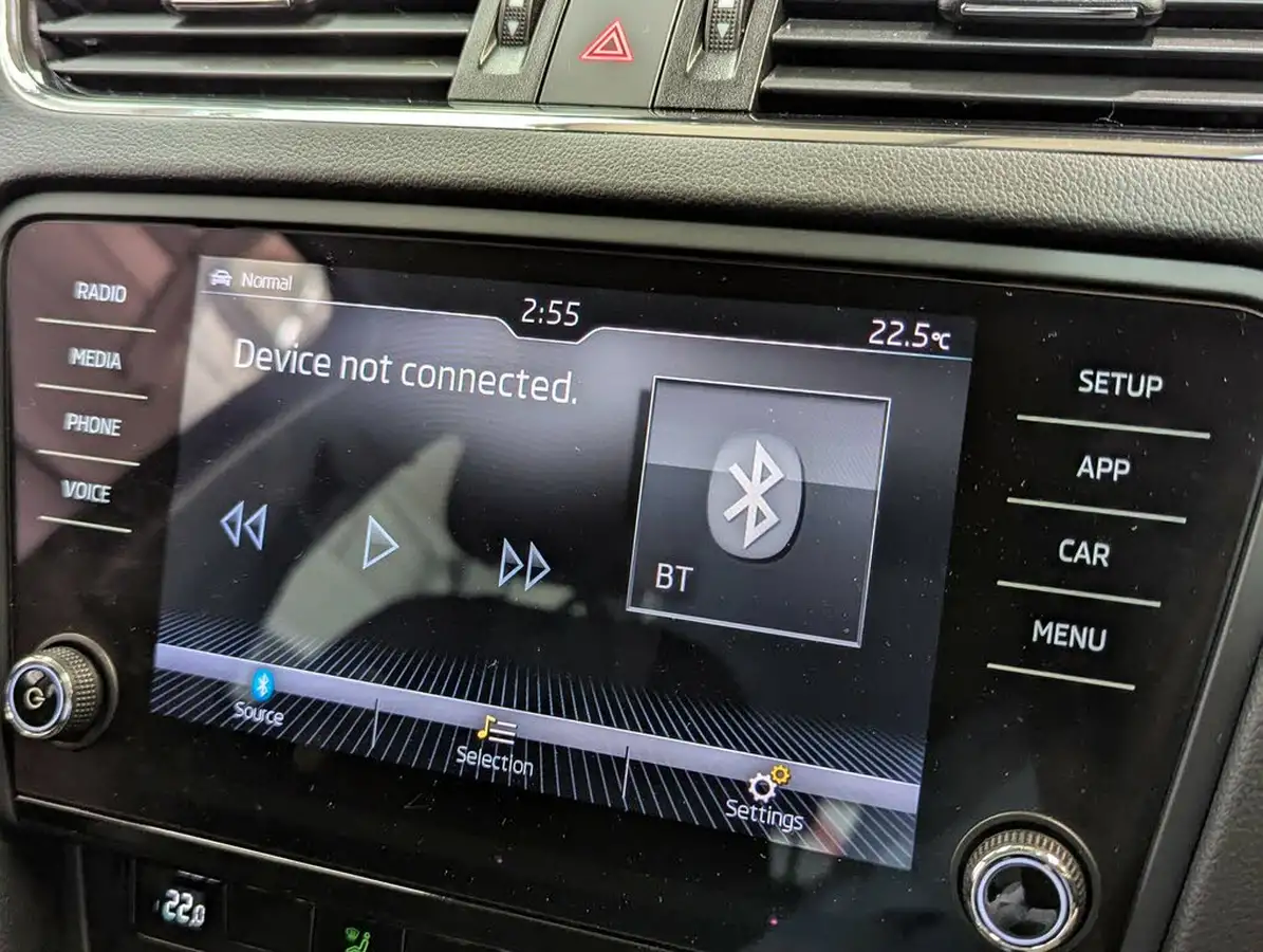2019-skoda-octavia-15-tsi-se-estate-dsg-big-20
