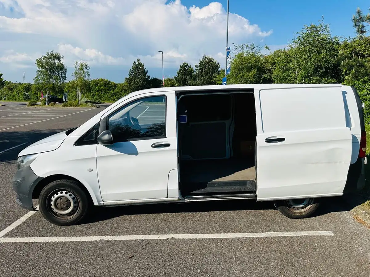 2018-mercedes-benz-vito-21cdi-114-bluetec-panel-extra-long-big-14