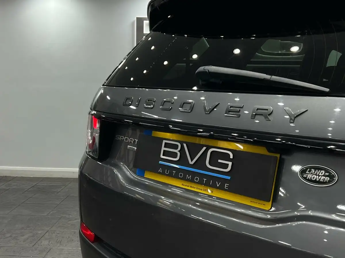 2019-land-rover-discovery-sport-20td4-landmark-big-18