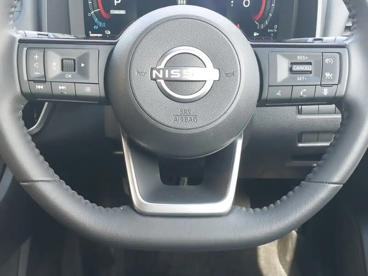 2025-nissan-x-trail-15-e-power-acenta-premium-213ps-7-seat-e-4orce-big-15