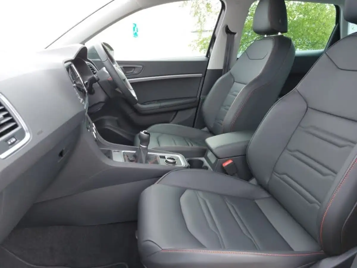 2023-seat-ateca-15-ecotsi-fr-sport-big-6