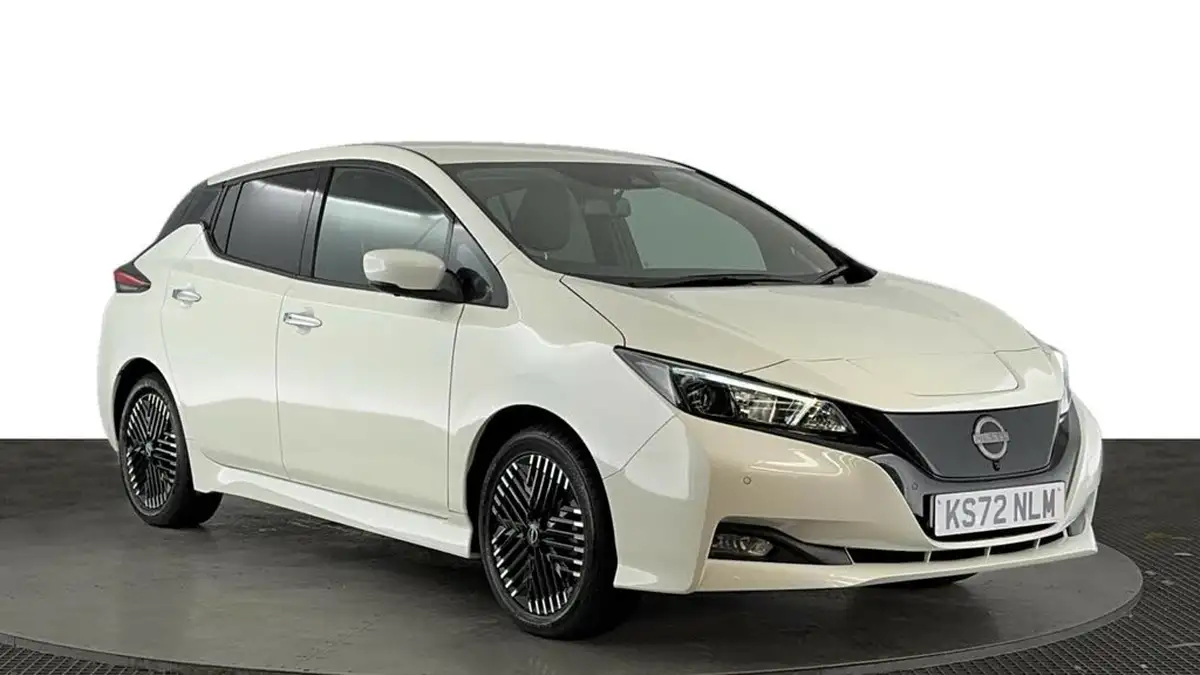 2022-nissan-leaf-e-n-connecta-39kwh-big-1