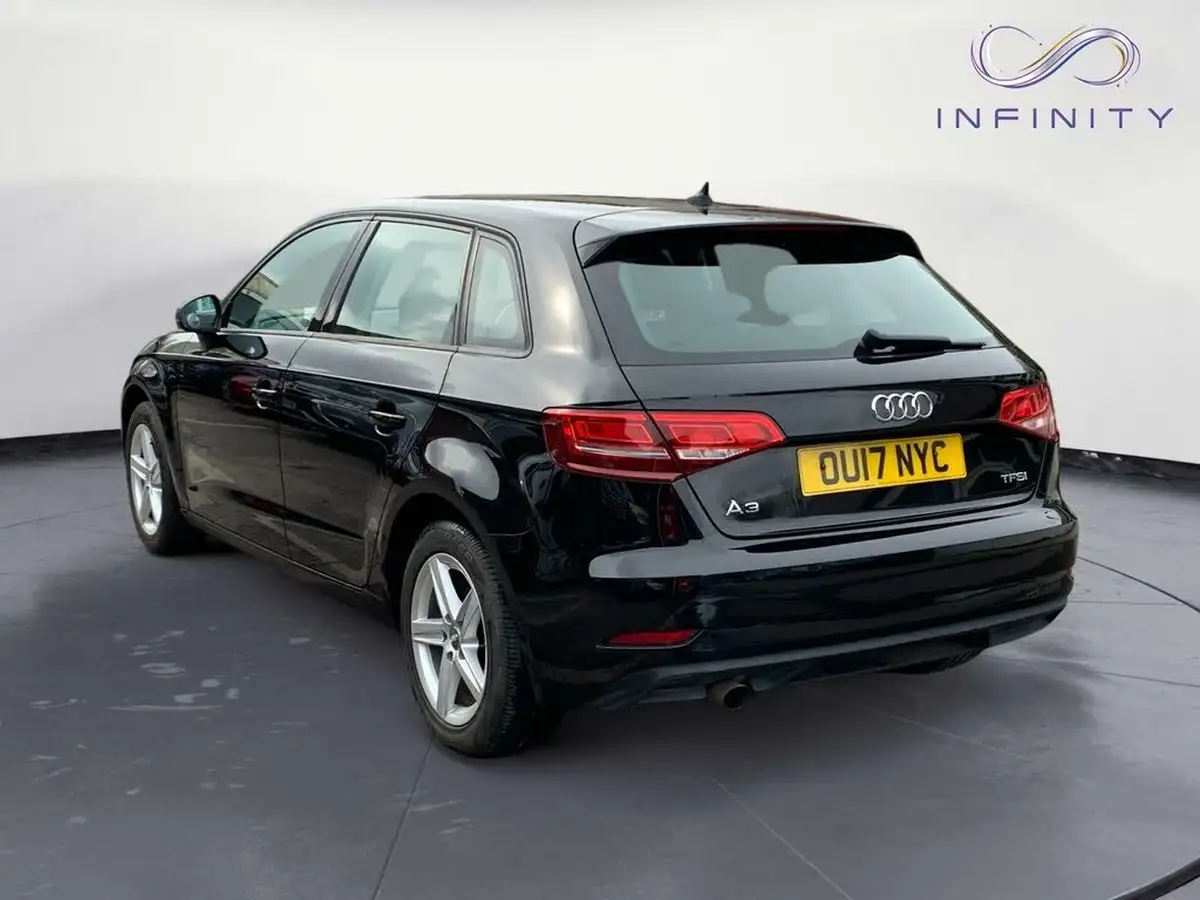 2017-audi-a3-10-tfsi-se-sportback-5d-big-4