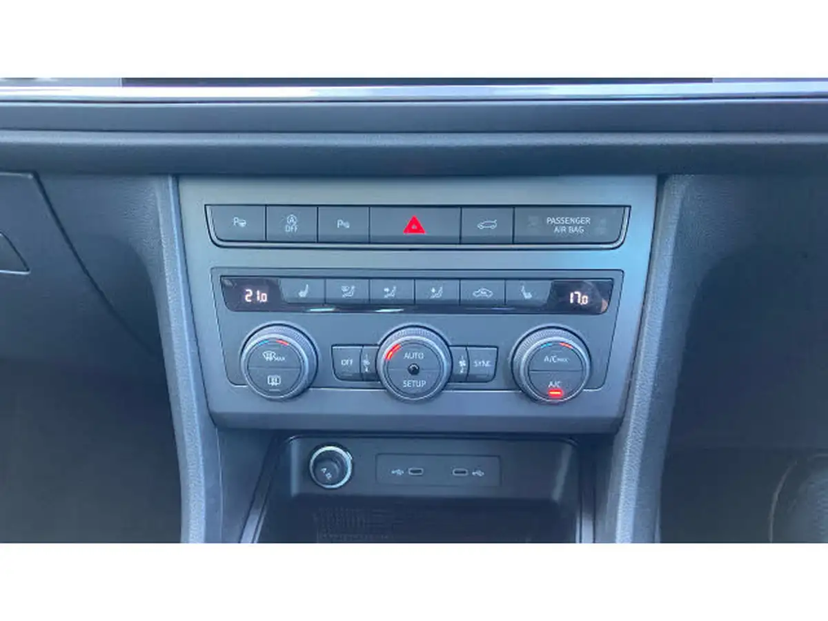 2024-cupra-ateca-15-ecotsi-v2-big-23