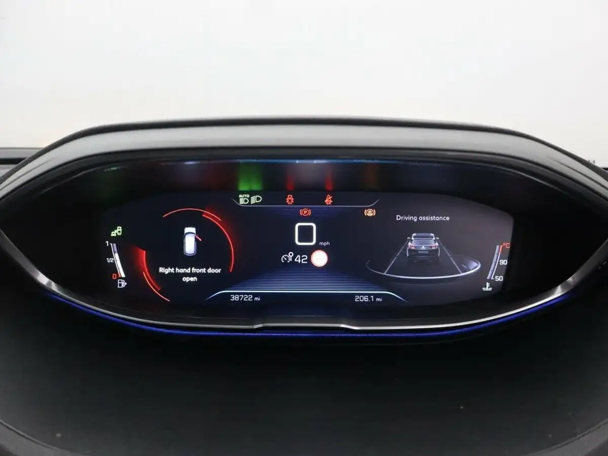 2017-peugeot-3008-suv-16-bluehdi-allure-big-10