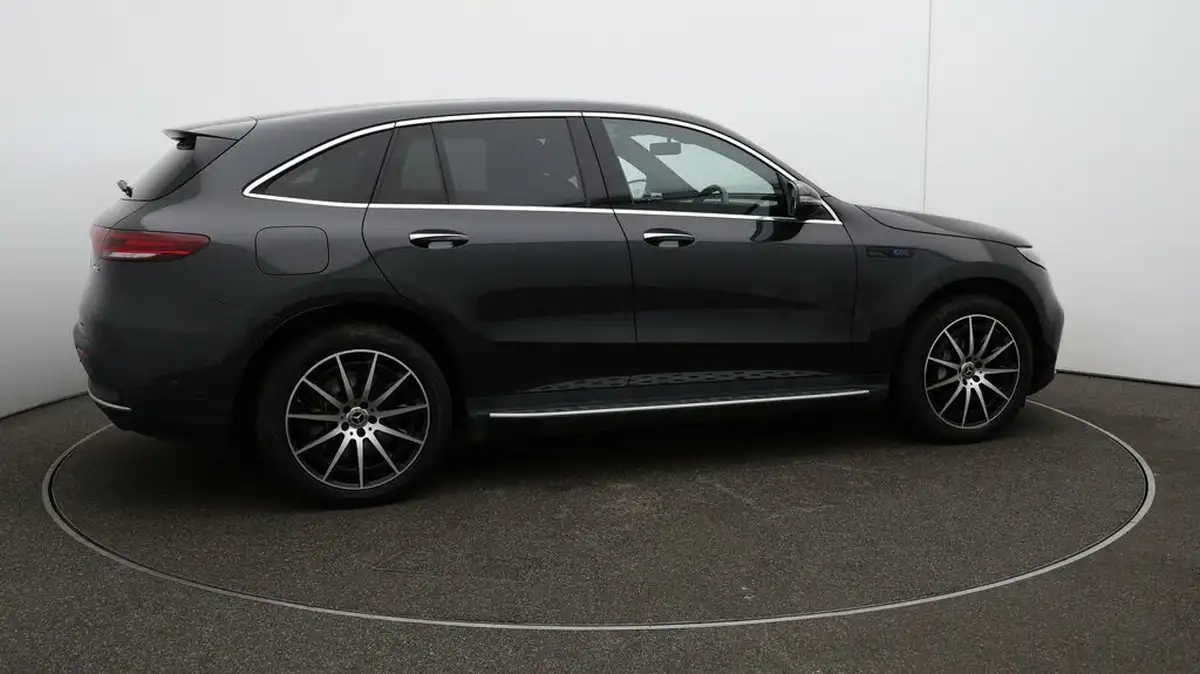 2022-mercedes-benz-eqc-e-eqc-400-amg-line-big-43