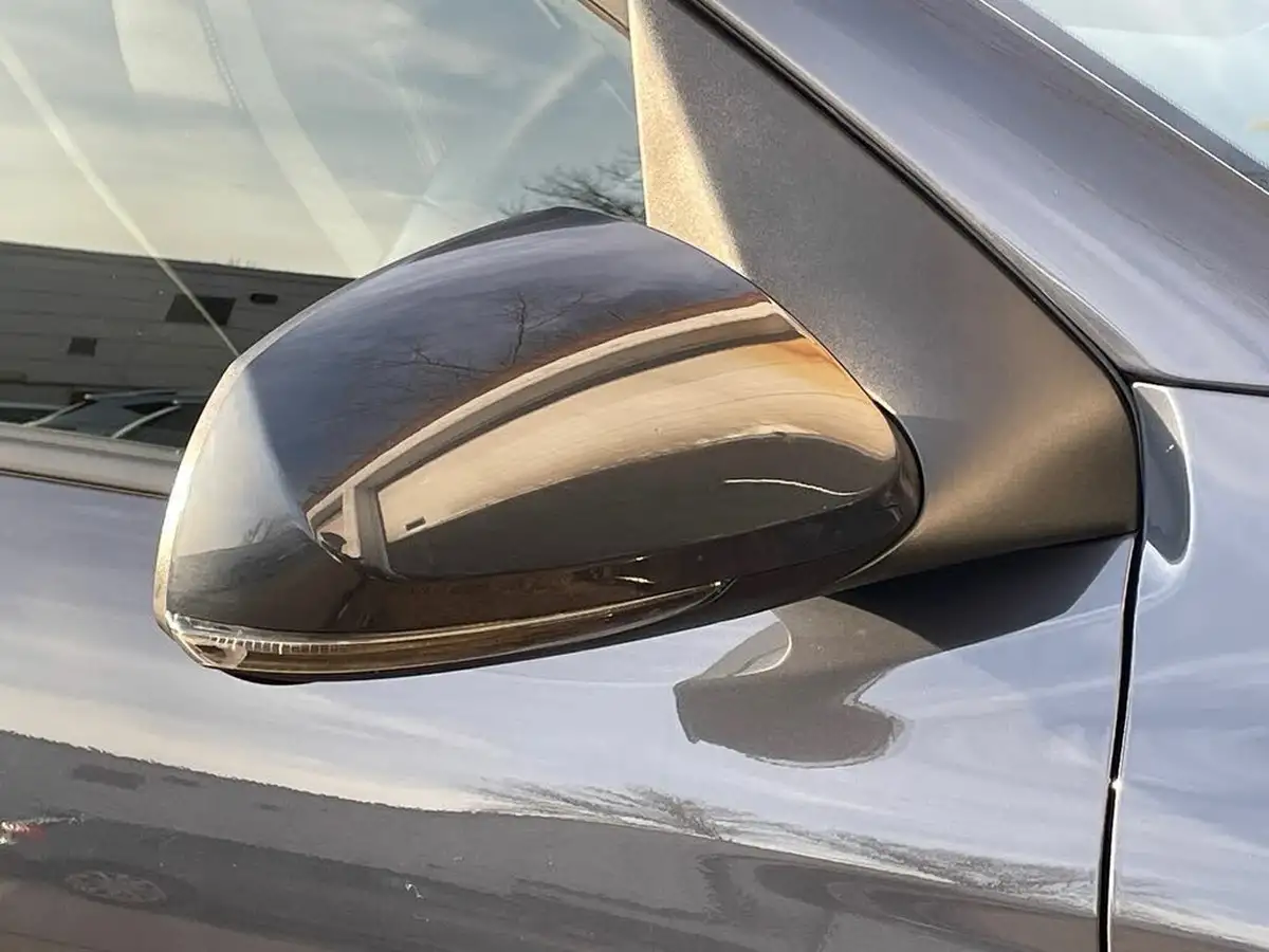 2022-hyundai-i10-10-premium-big-21