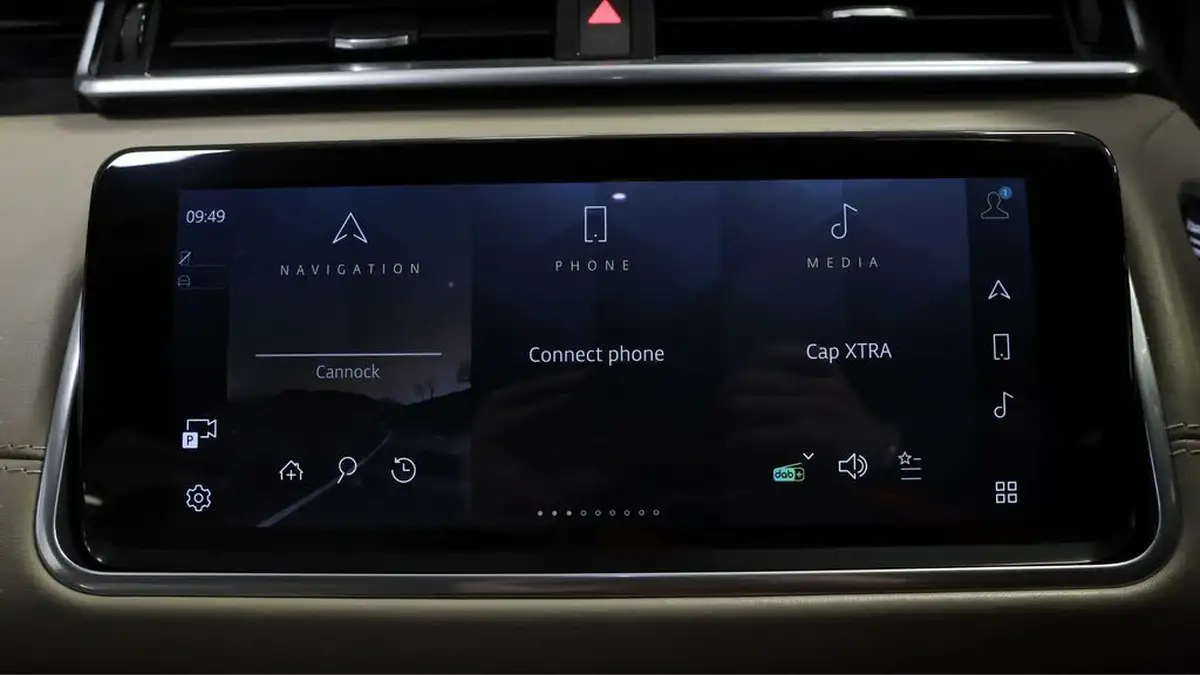 2022-land-rover-range-rover-velar-20-d200-r-dynamic-hse-big-10