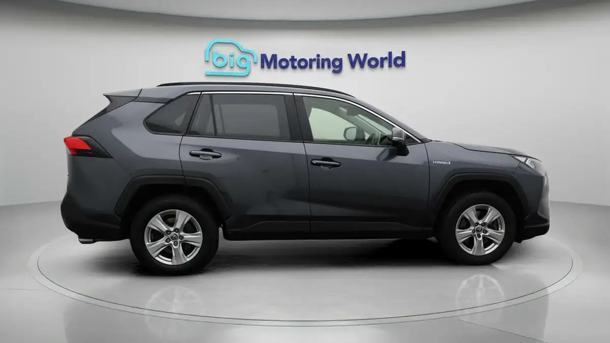 2020-toyota-rav4-25-vvt-i-icon-big-8