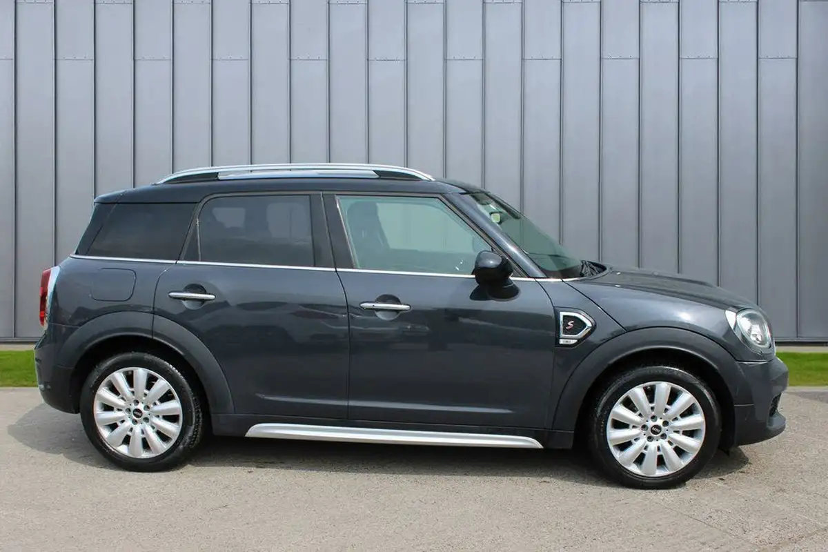 2017-mini-countryman-20-cooper-s-ss-auto-big-6
