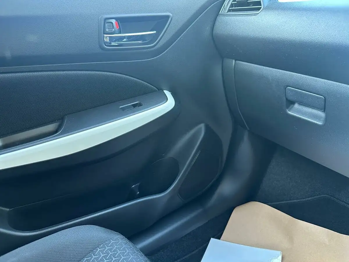 2021-suzuki-swift-12-dualjet-sz-l-big-15