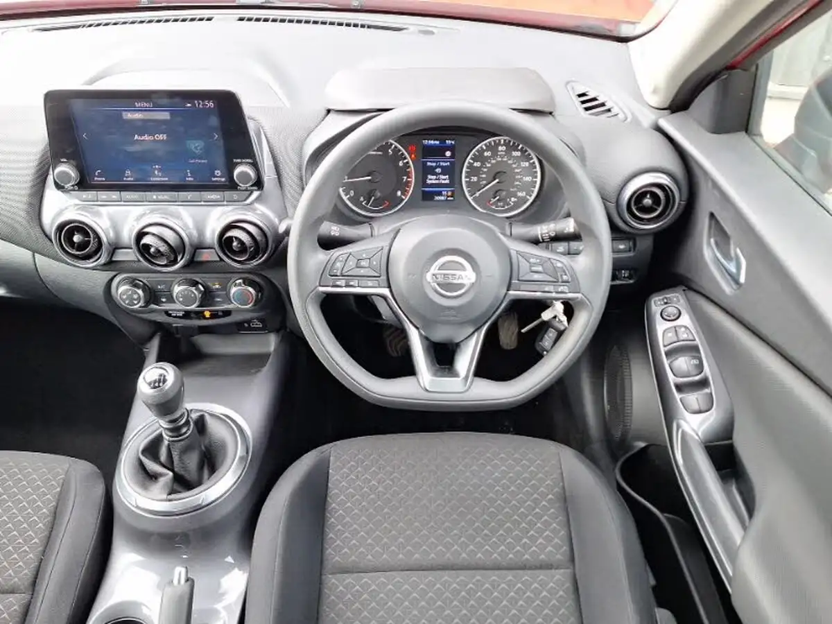 2022-nissan-juke-10-dig-t-acenta-big-6