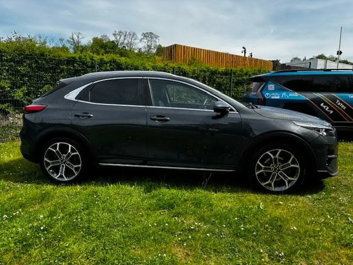 2020-kia-xceed-10-t-gdi-3-big-1