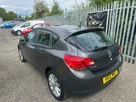 2012-vauxhall-astra-14-active-small-5