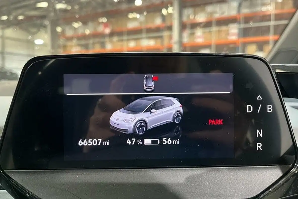 2021-volkswagen-id3-e-family-204ps-performance-big-12