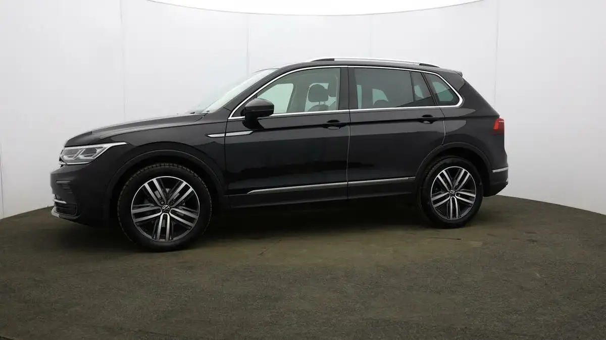 2022-volkswagen-tiguan-15-tsi-elegance-big-27