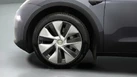 2022-tesla-model-y-e-long-range-small-17