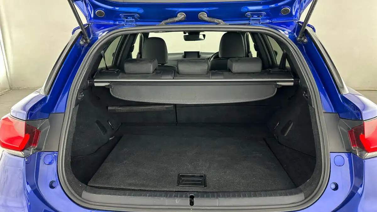2018-lexus-ct-200h-18-f-sport-big-14