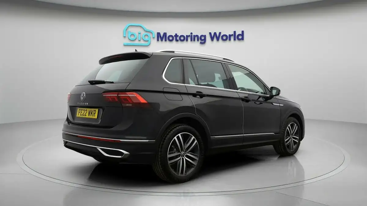 2022-volkswagen-tiguan-15-tsi-elegance-big-6