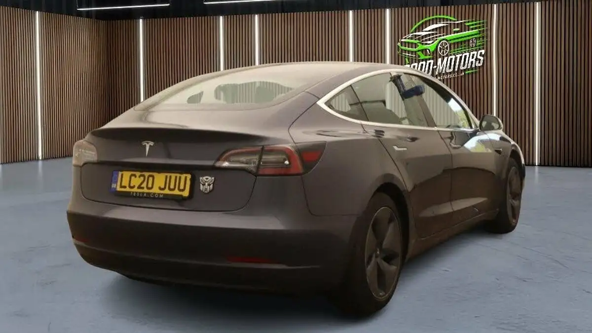 2020-tesla-model-3-e-standard-plus-big-3