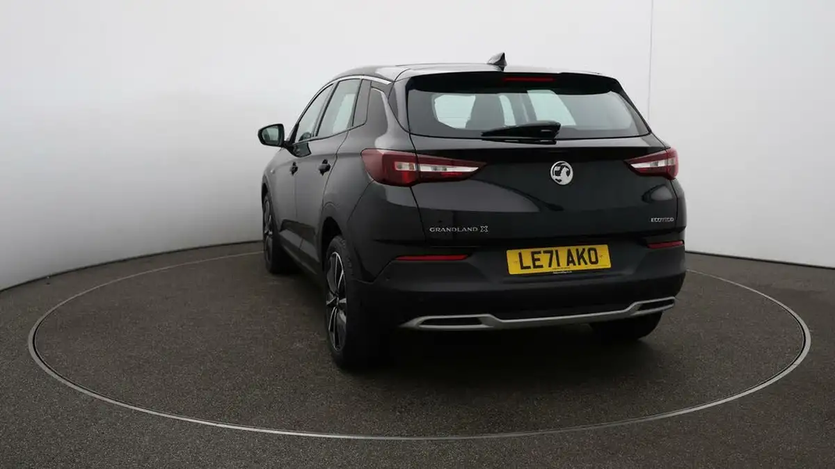 2021-vauxhall-grandland-x-15td-elite-nav-big-54