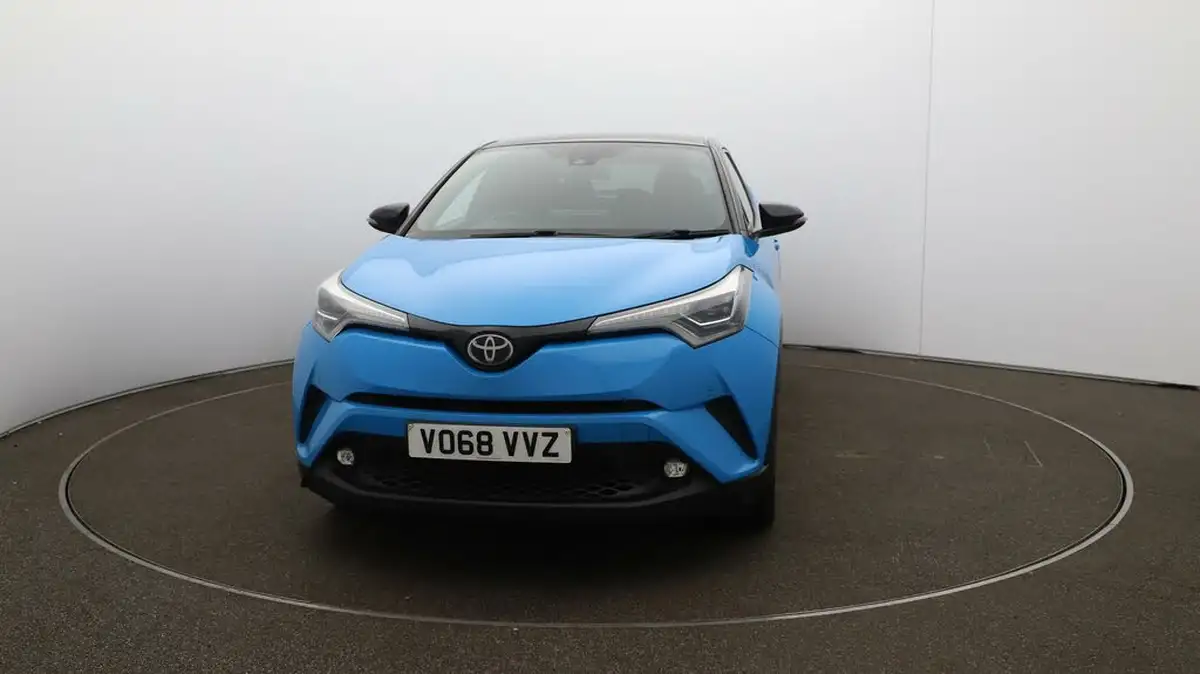 2018-toyota-c-hr-12-dynamic-big-31