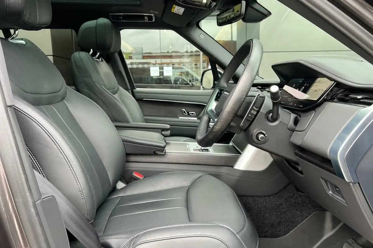 2024-land-rover-range-rover-30-p400-autobiography-lwb-big-25
