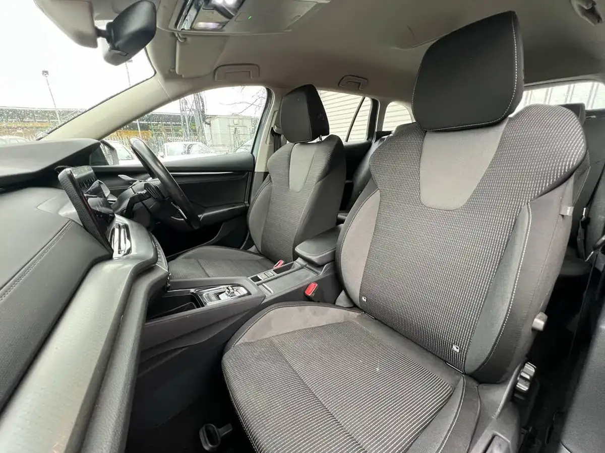 2022-skoda-octavia-14-tsi-se-technology-estate-big-28